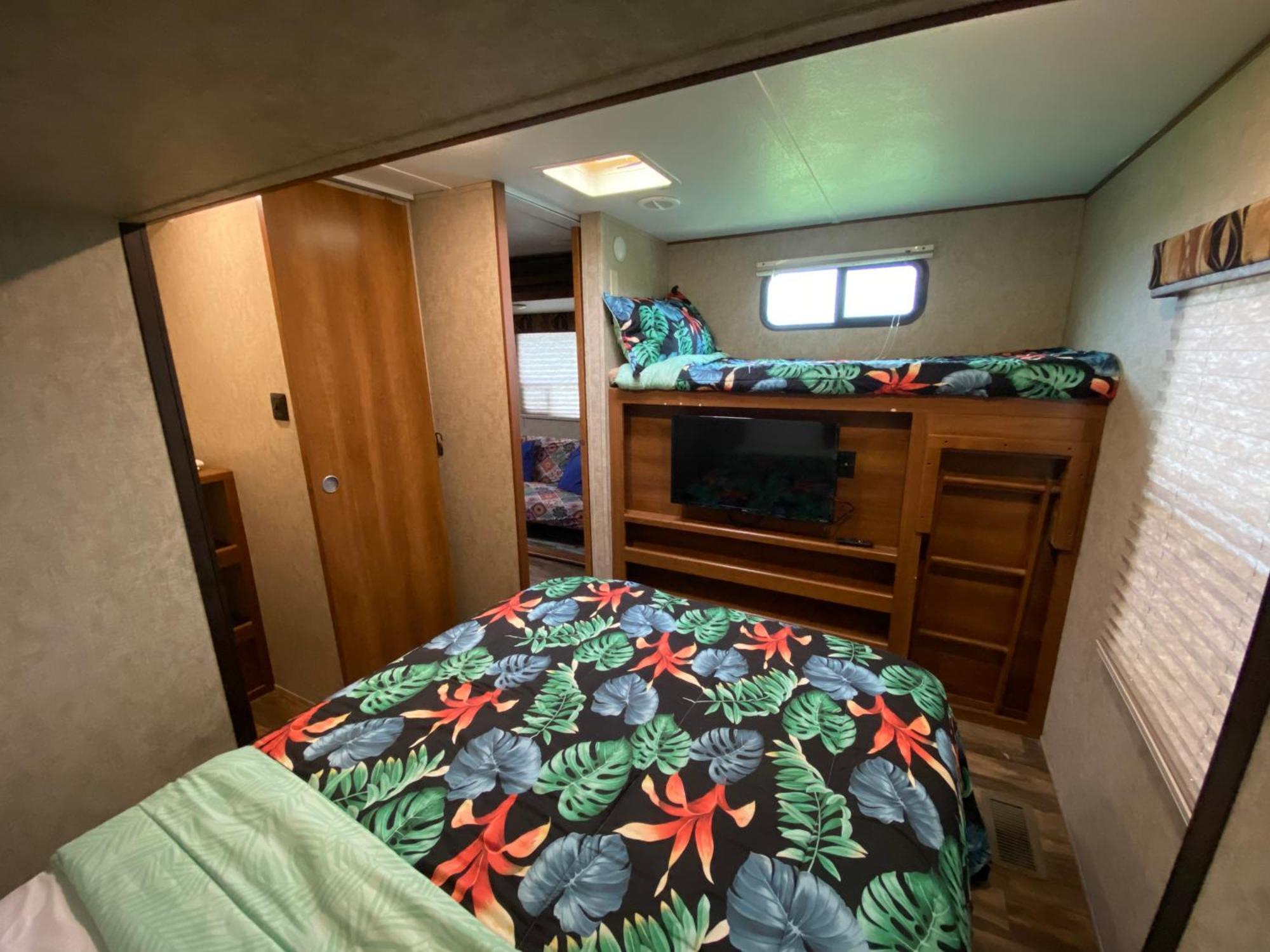 Blue Dolphin Inn&Cottages Grand Isle Extérieur photo