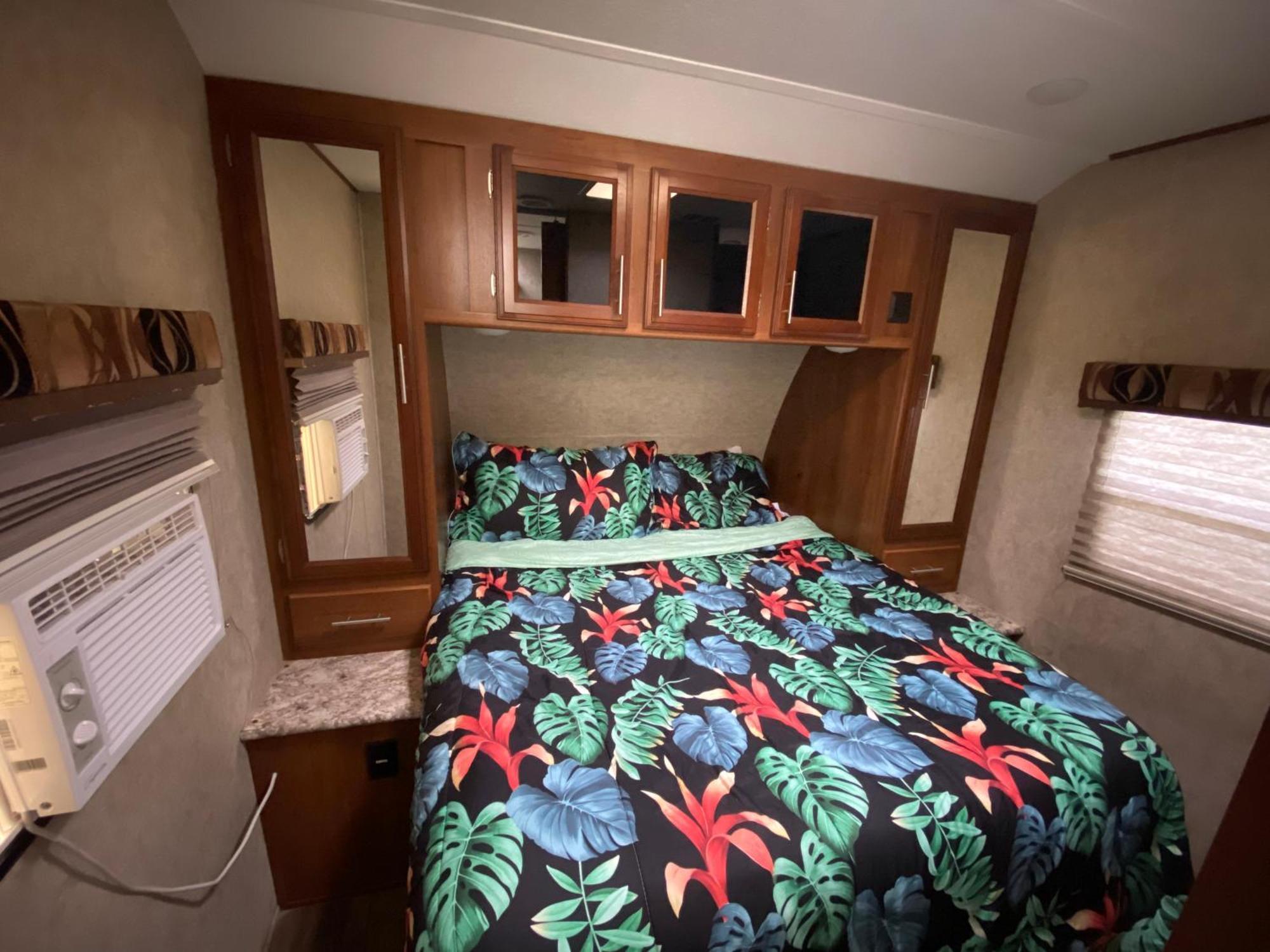 Blue Dolphin Inn&Cottages Grand Isle Extérieur photo