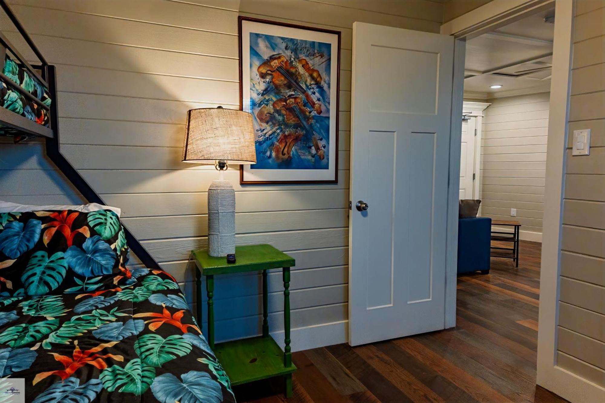 Blue Dolphin Inn&Cottages Grand Isle Extérieur photo