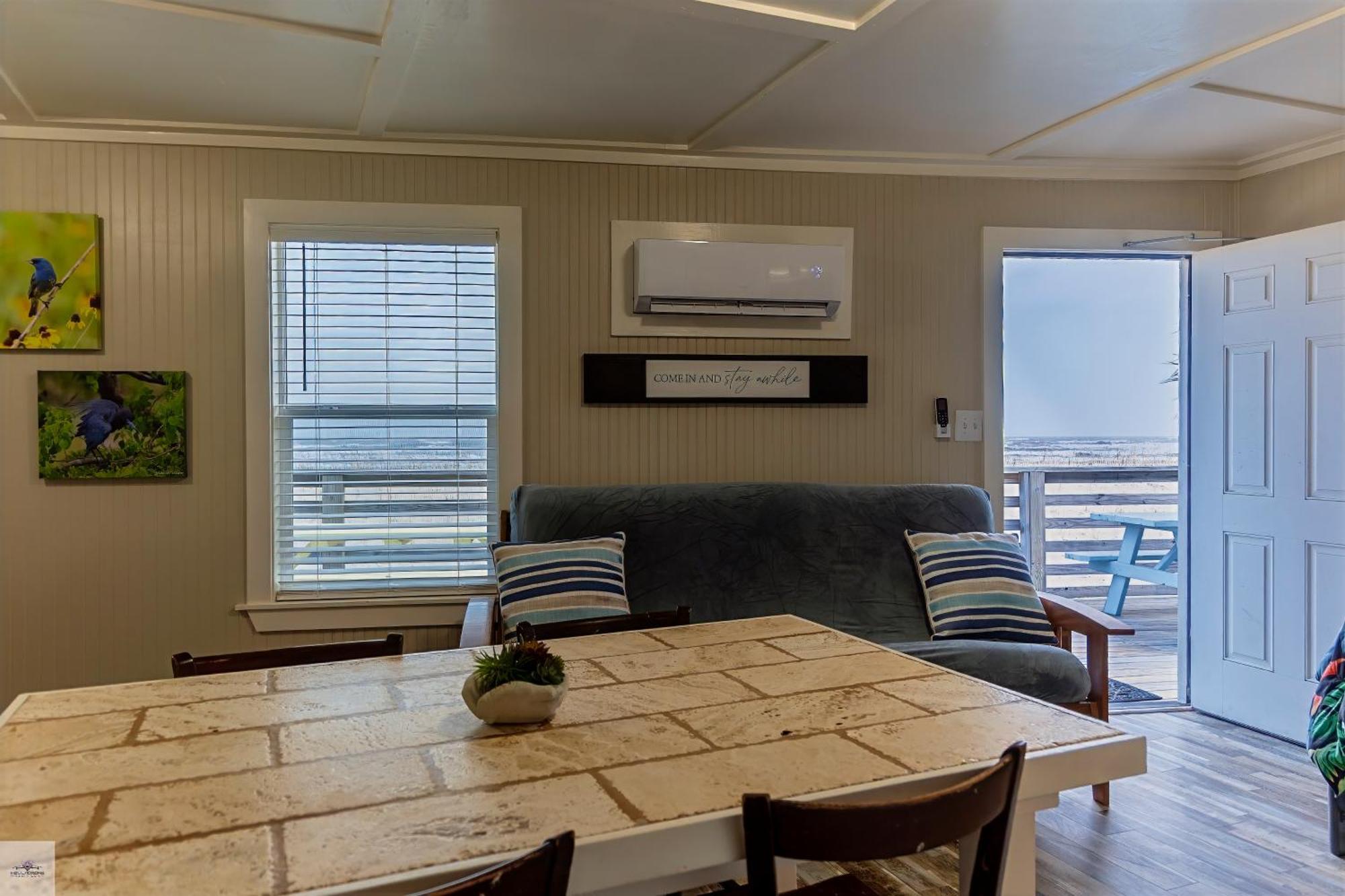 Blue Dolphin Inn&Cottages Grand Isle Extérieur photo